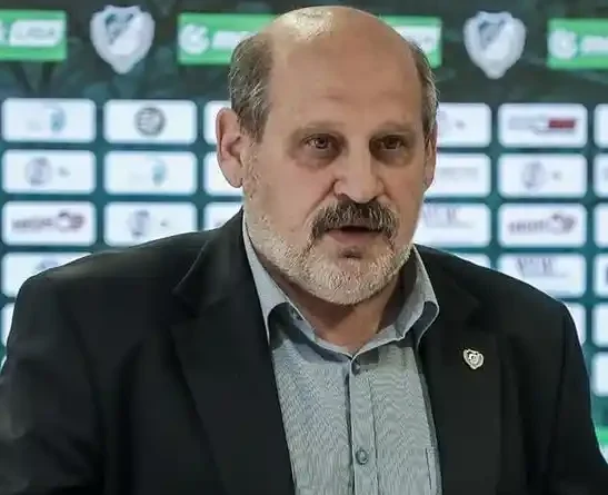 Hannich Péter csatlakozik a stábhoz.
