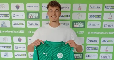 Gregor Zalán érkezett.