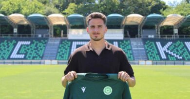 Üdv Ajkán Erik!